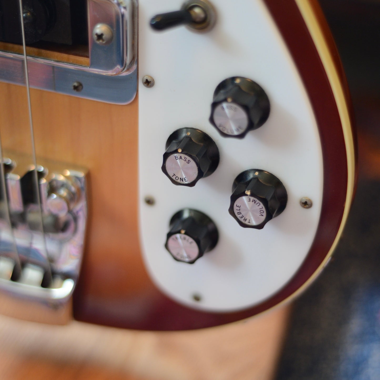 1980 Rickenbacker 4003 Autumnglo