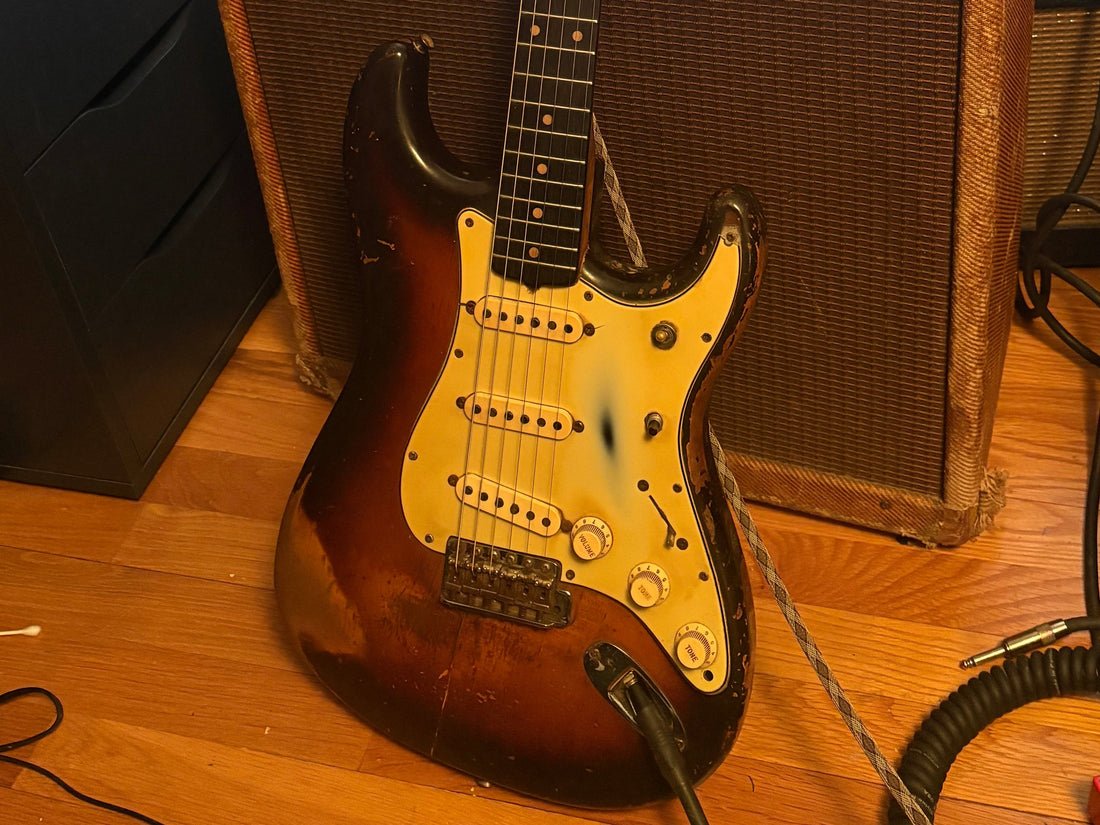 1960 Fender Stratocaster- Features and Authentication