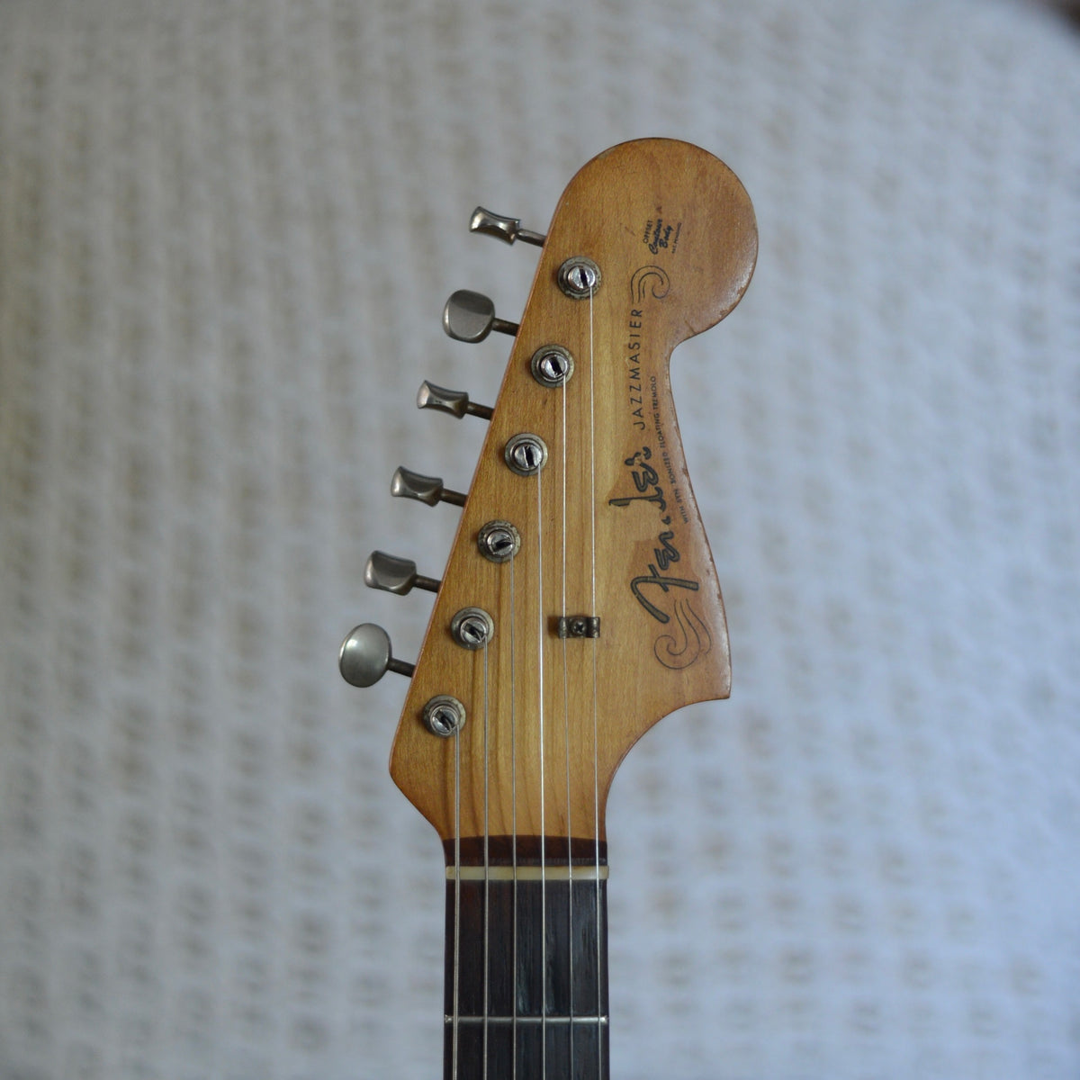 1959 Fender Jazzmaster Gold Guard Sunburst - photo 5