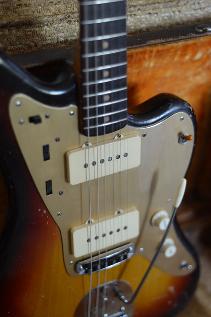 1959 Fender Jazzmaster Gold Guard Sunburst - photo 9