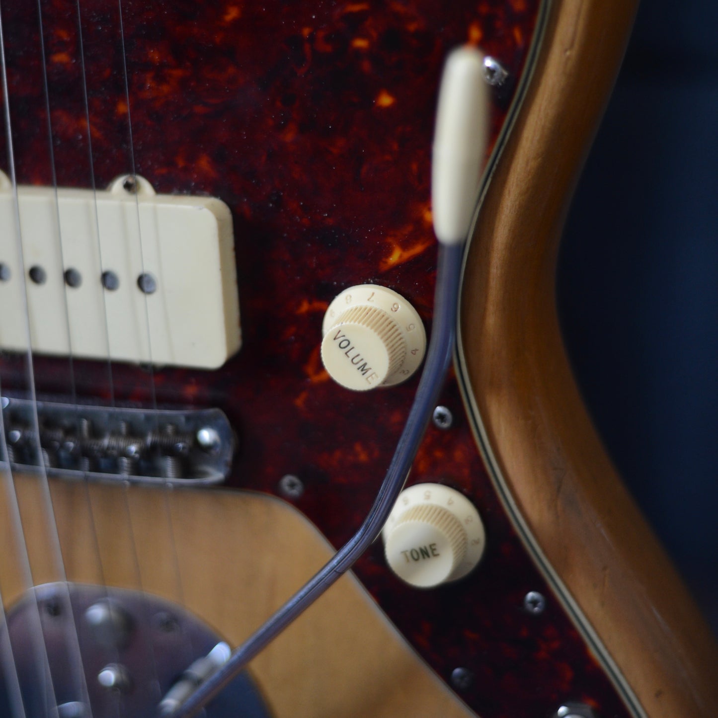 Pre-CBS 1961 Fender Jazzmaster Knobs