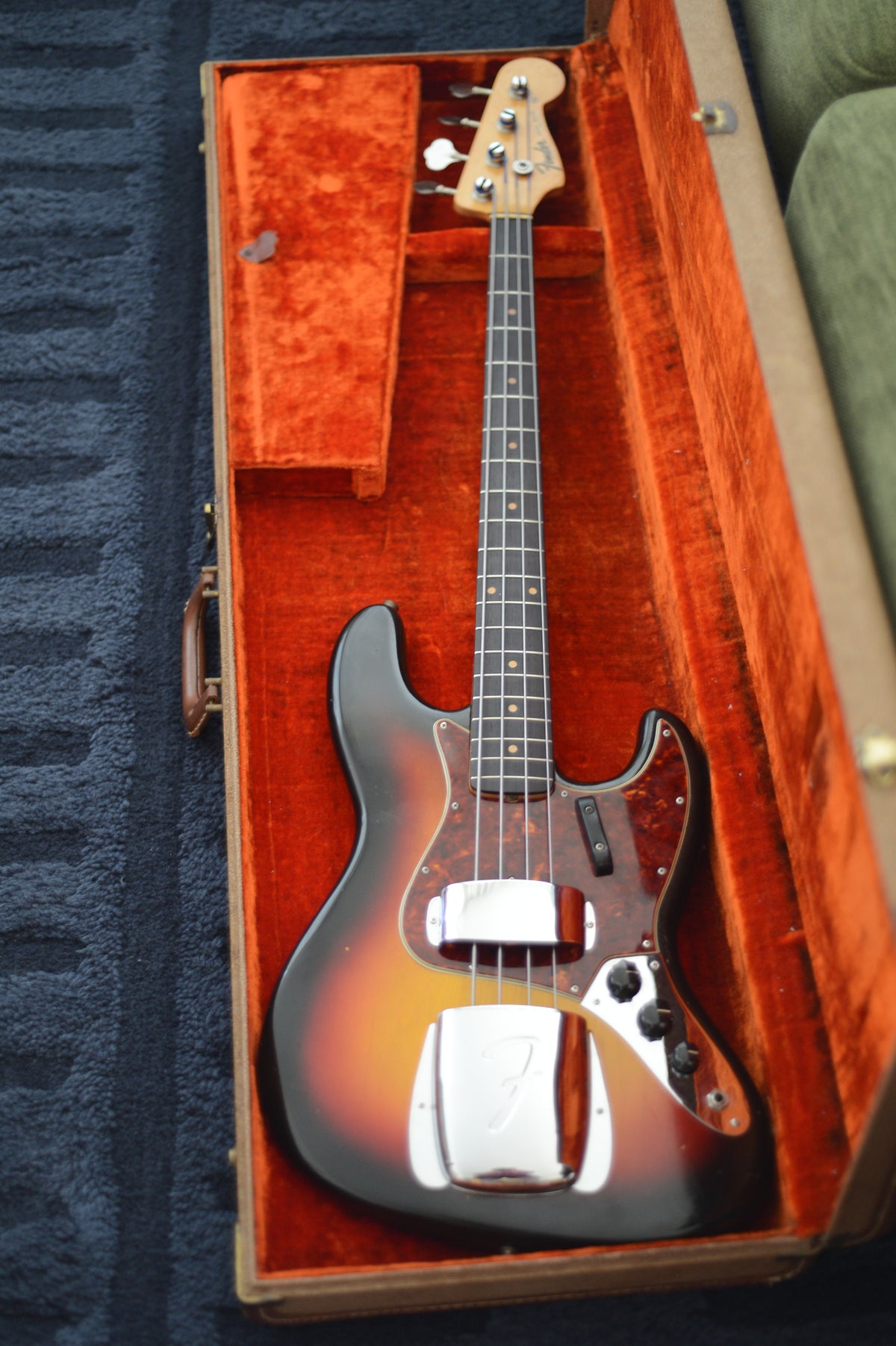 1962 Fender Jazz Bass Sunburst - photo 10