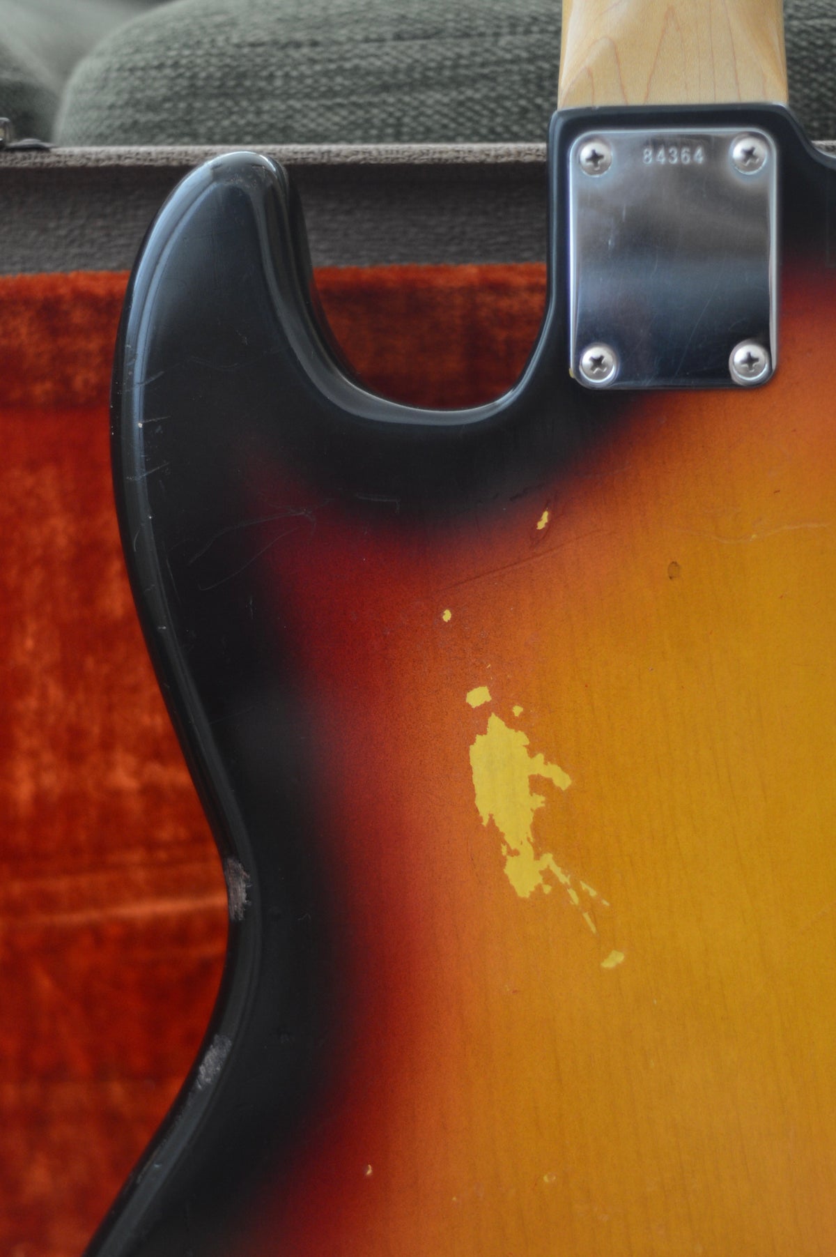 1962 Fender Jazz Bass Sunburst - photo 12