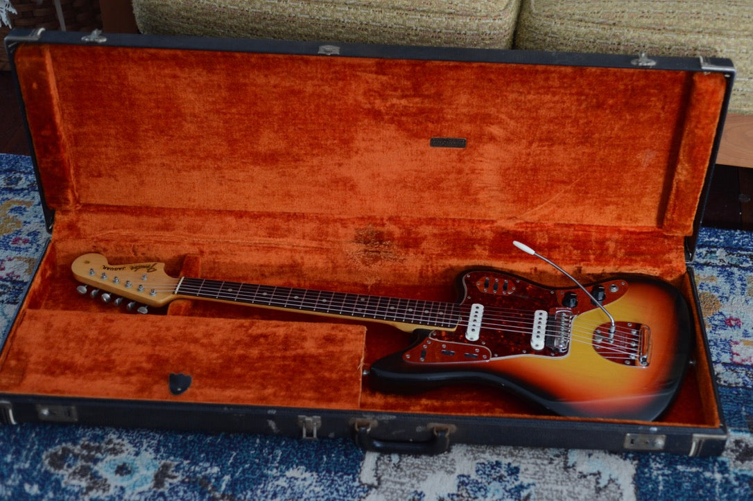 Original pre-cbs fender jaguar brazillian veneer fretboard with original no logo case