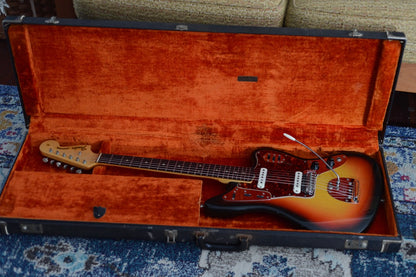 Original pre-cbs fender jaguar brazillian veneer fretboard with original no logo case