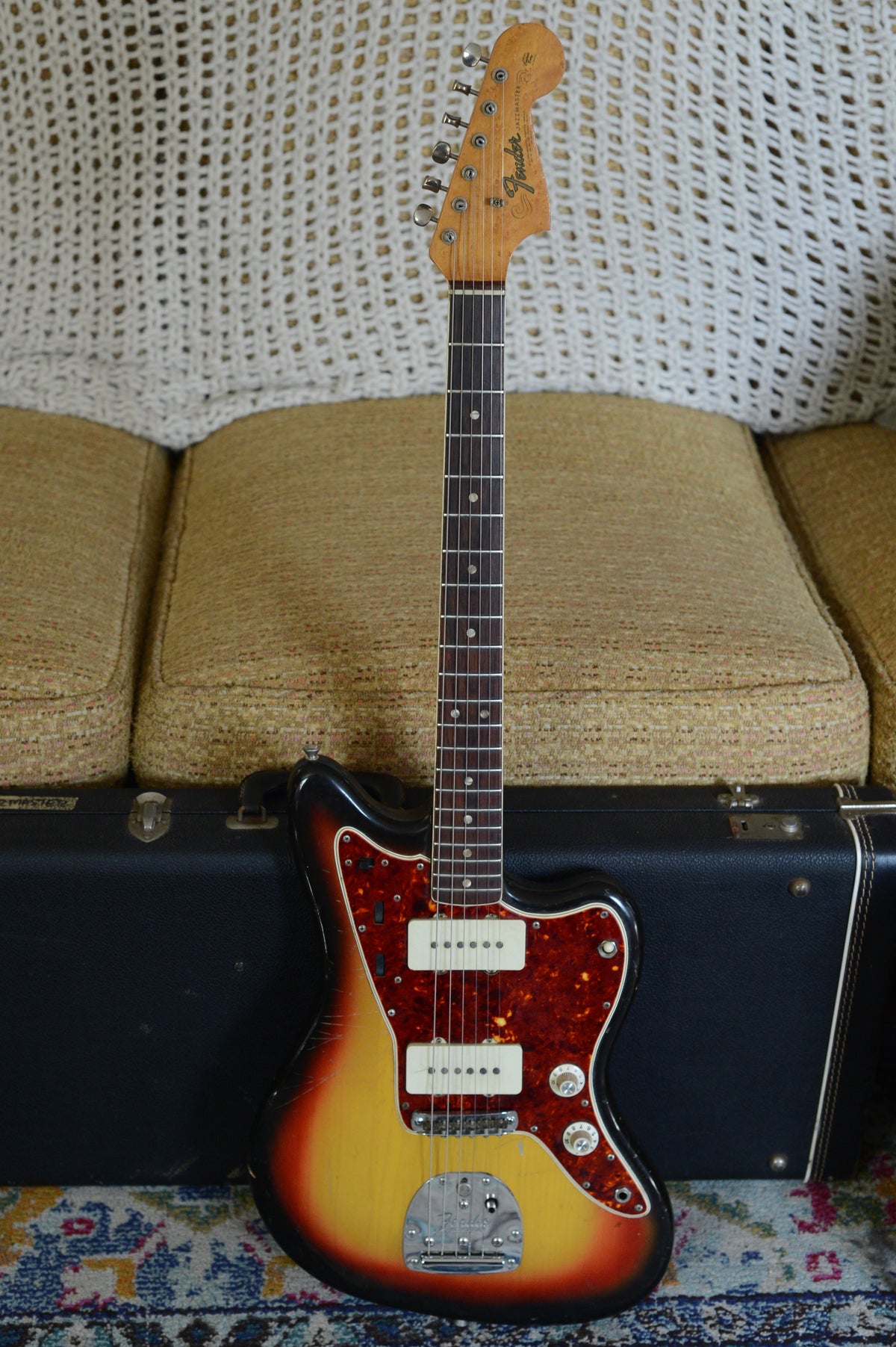 1965 Fender Jazzmaster Sunburst - photo 2