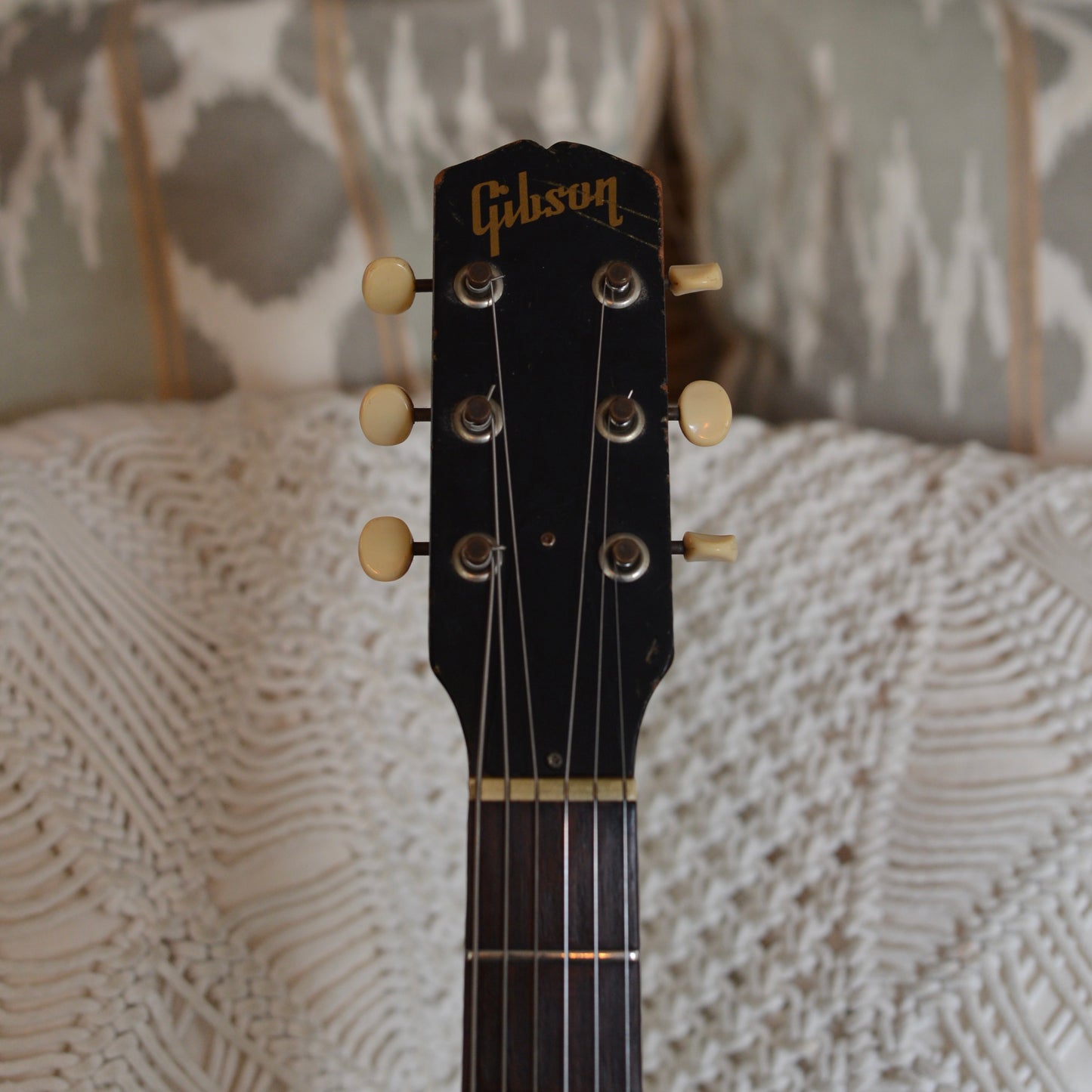 1967 Gibson Melody Maker Headstock