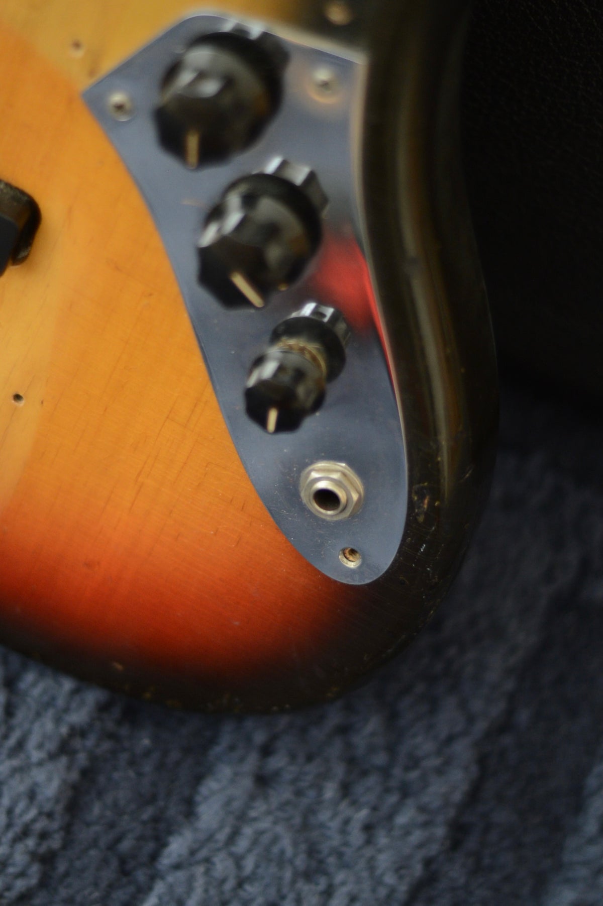 1972 Fender Jazz Bass Sunburst - photo 12