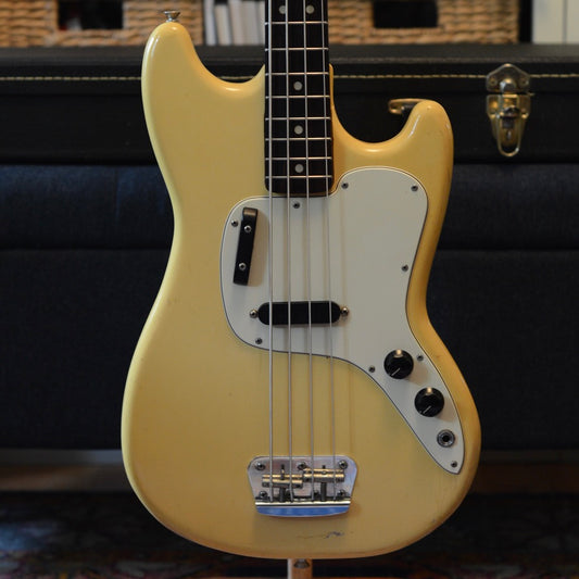 1975 Fender Musicmaster Bass