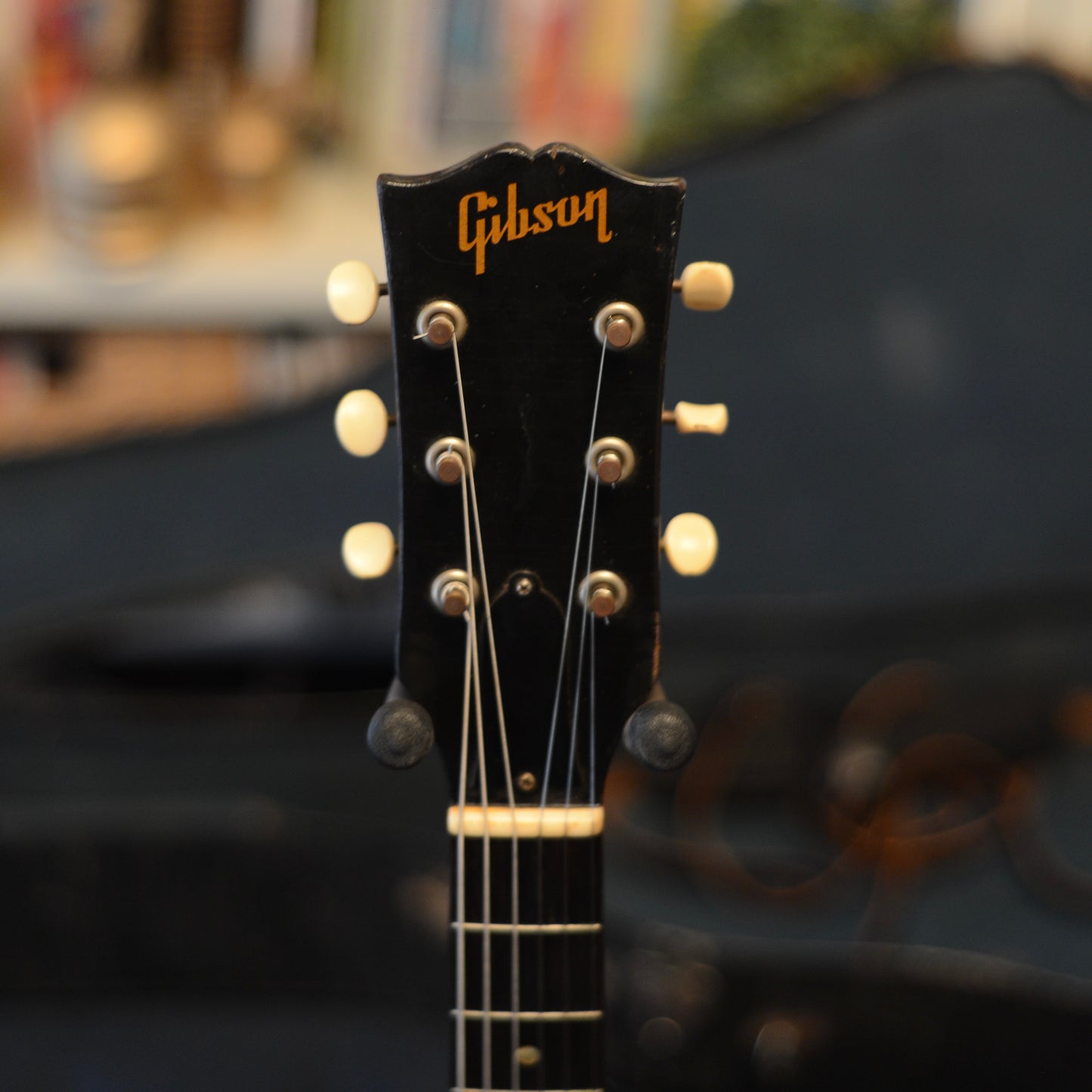 1957 Sunburst Gibson ES-140T 3/4