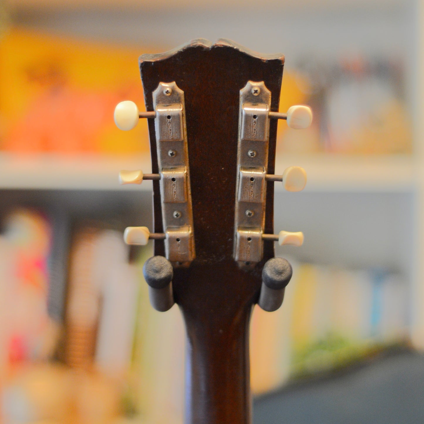 1957 Sunburst Gibson ES-140T 3/4